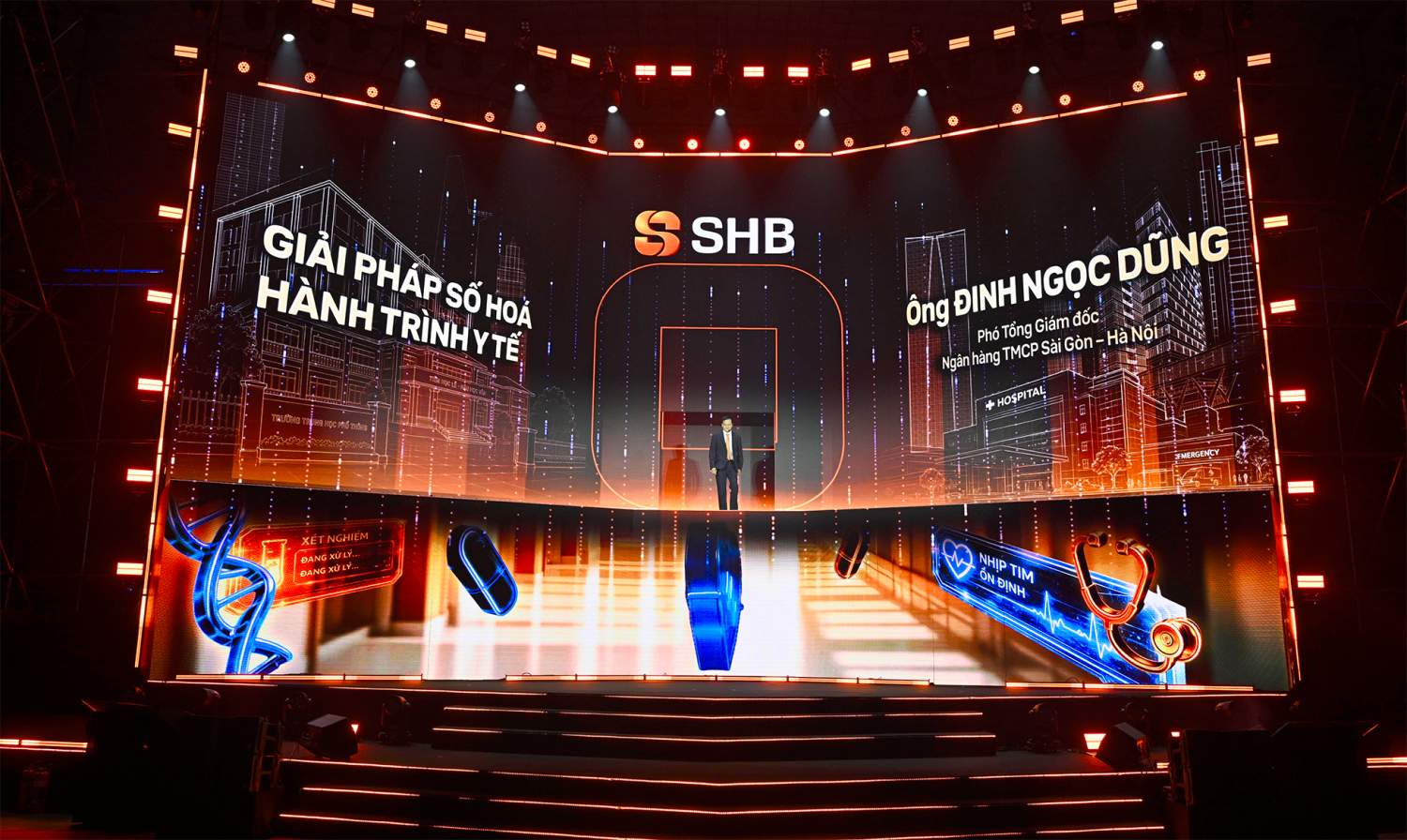 Chuyển đổi số ngành Ngân hàng 2026: Giải pháp tài chính số dành cho hộ kinh doanh được giới thiệu trước Thống đốc NHNN